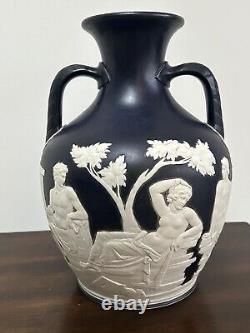 Vase de Portland de Wedgwood taille réelle du XIXe siècle Jasperware Vase de Portland 26cm