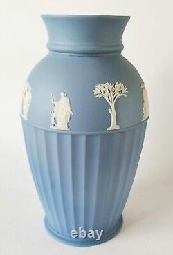 Vase en jaspe Wedgwood bleu de 10 pouces