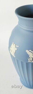 Vase en jaspe Wedgwood bleu de 10 pouces