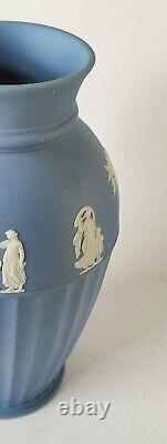 Vase en jaspe Wedgwood bleu de 10 pouces