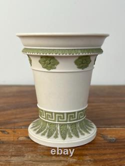 Vase en jaspe avec glaçage en éclaboussure vert sur blanc Wedgwood 1810-1820