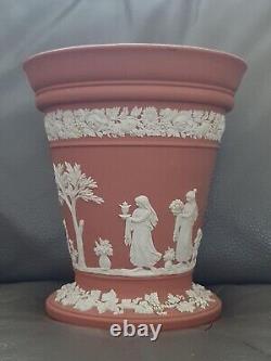 Vase en jaspe terracotta Wedgwood