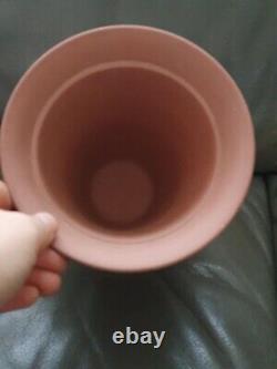 Vase en jaspe terracotta Wedgwood