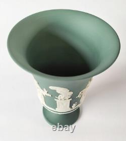 Vase en jaspe vert sarcelle Wedgwood Arcadian