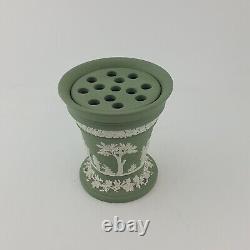 Vase en jasperware Wedgwood petit vert / céladon 7637 OA.