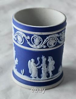Vase en petit Jasperware de Wedgwood, début du milieu du XIXe siècle (b)