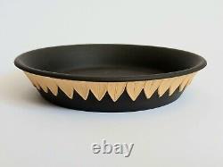 Vase et plateau en jaspe noir et canne de Wedgwood - Collection de bibliothèque Opus