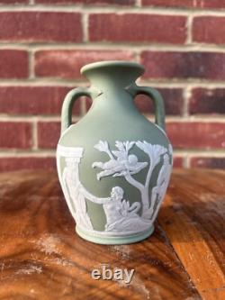 Vase miniature Portland en jaspe vert Wedgwood 13 cm