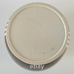 Vase noir en jaspe Wedgwood Symétrie 7 pouces