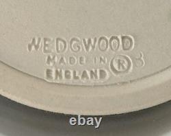 Vase noir en jaspe Wedgwood Symétrie 7 pouces