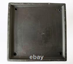 Vase sur piédestal en jaspe noir Wedgwood Jasperware Minerve Collection Bibliothèque