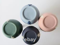 Vases à fleurs en forme de bouton Wedgwood en jaspe rose, vert teal, bleu Portland et tricolore