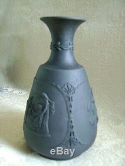 Vers 1900 Antique Wedgwood Noir Basalte Jasperware Bud Vase