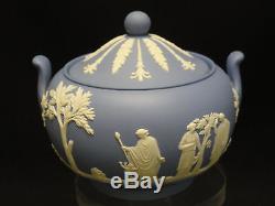 Vintage 1950 Blue Jasperware Wedgwood Teapot, Creamer & Sucre Couvert
