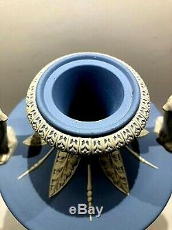 Vintage Wedgwood Jasperware Bleu (solide) Vase Couvert Urne # 264 Withmuses Nos Mt