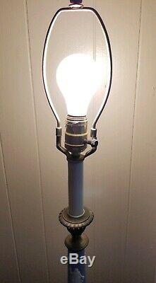 Vintage Wedgwood Pale Blue Jasperware Jasper Ware 31 Lampe De Table Électrique Rare