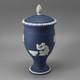 Wedgwood Jasperware Vase Artisanale Portland / Bleu Fonc&eacute; Avec Couvercle, Urne De 21 Cm De Hauteur
