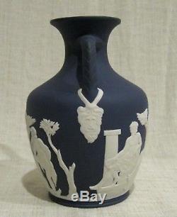 Wedgwood 6 Bleu Foncé Jasperware Portland Vase