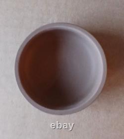 Wedgwood BRUN TAUPE FONCÉ Jasperware Petite BOÎTE À GINGEMBRE AVEC COUVERCLE SIGNÉE RARE