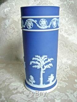 Wedgwood Bleu Cobalt Trempette Jasperware Arcadian Spill Vase Mint Condition