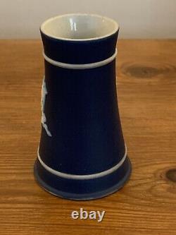 Wedgwood Bleu Foncé Jasper Dip Spill Vase Souvenir Ware Ambbleside Crest C1900