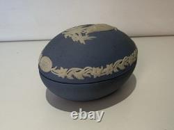 Wedgwood Blue Jasperware Angleterre Ensemble de 11 petits vases et œufs décoratifs