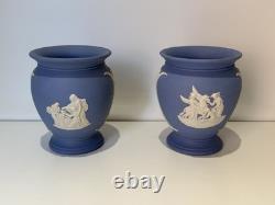Wedgwood Blue Jasperware Angleterre Ensemble de 11 petits vases et œufs décoratifs