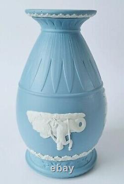 Wedgwood Blue Jasperware Bountiful Vase Neptune Master Of The Oceans
