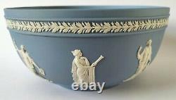 Wedgwood Blue Jasperware Bowl Et White Muse Et Apollo
