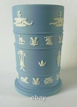 Wedgwood Blue Jasperware Égyptian Spill Vase