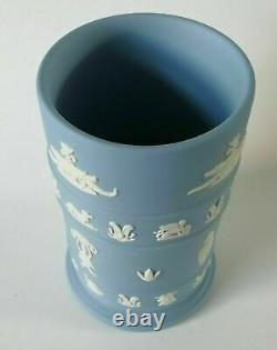 Wedgwood Blue Jasperware Égyptian Spill Vase