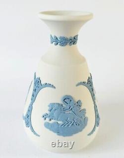 Wedgwood Blue Sur White Jasperware Bud Vase 1ère Qualité
