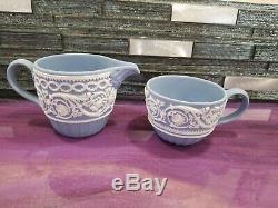 Wedgwood Jasperware 250 Cup Et Creamer, 250e Anniversaire
