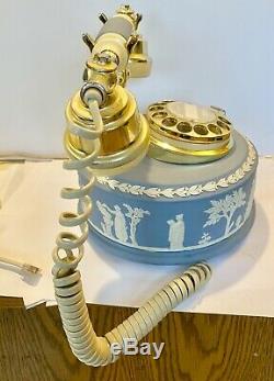 Wedgwood Jasperware Astral Téléphone Bleu Antique Style Rotary Boutons Works