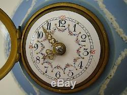 Wedgwood Jasperware Bleu Pâle Uhr Wanduhr Wallclock Antik °