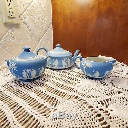 Wedgwood Jasperware Bleu Teapot, Sucre Et Creamer Set 1929 1969
