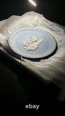 Wedgwood Jasperware Blue Apollo 11 Moon 8 Plaque Original Box 1969 Vintage Rare