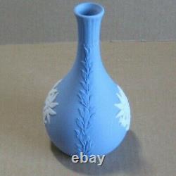 Wedgwood Jasperware Blue & White Australian Floral Bud Vase Ltd Edition