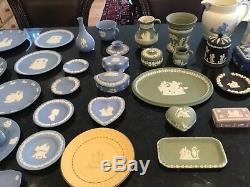 Wedgwood Jasperware Collection Lilas Vert Lt. Blue Dk. Bleu Noir Jaune Lot