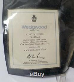 Wedgwood Jasperware Diceware Bol Tricolore 8 Assiettes, Édition Limitée 1979
