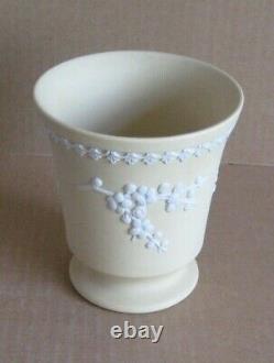 Wedgwood Jasperware Jaune Posy Vase