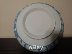 Wedgwood Jasperware Sacrifice Bowl Bleu Sur Blanc