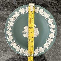 Wedgwood Jasperware bleu canard et vert sauge : vase, boîte à bijoux, assiette et pot avec couvercle, 6 pièces