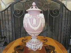 Wedgwood Lilas Jasper Ware Muses Apollon Rams Guirlandes Vase En Pot-pourri Couvert