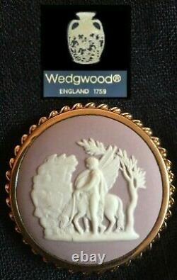 Wedgwood Lilas Jasperware Brooch, Gold Coloured Mount Rare Scène Pegasus