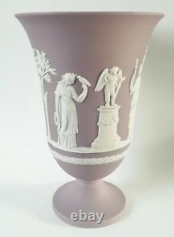 Wedgwood Lilas Jasperware Grand Vase À Pieds