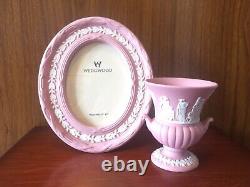 Wedgwood Pink Jasperware Cadre Photo & Urn