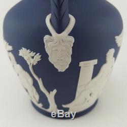 Wedgwood Portland Bleu Double Handled Vase Grand État