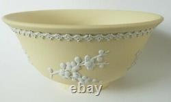 Wedgwood Primrose Jasperware Prunus Footed Bowl Jaune