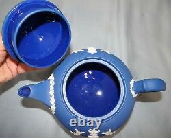 Wedgwood Royal Blue Jasper Elizabeth II Coronation Tea Set Teapot Creamer Sucre